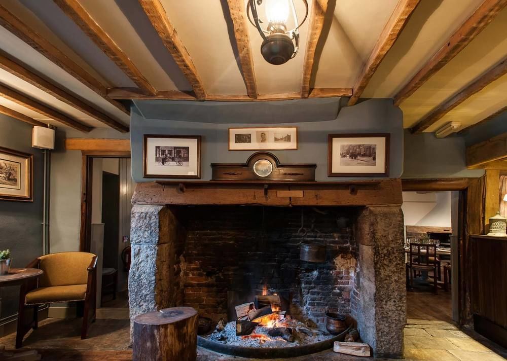 Hotel The White Hart, South Harting Petersfield Exterior foto