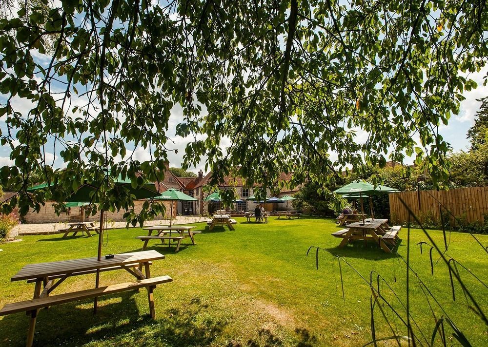 Hotel The White Hart, South Harting Petersfield Exterior foto